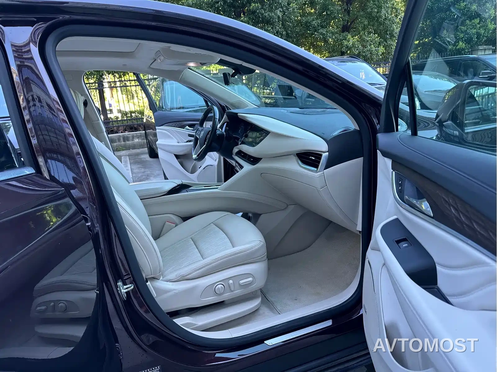 Buick Enclave 2020 28T 4WD Avenir — фото 14