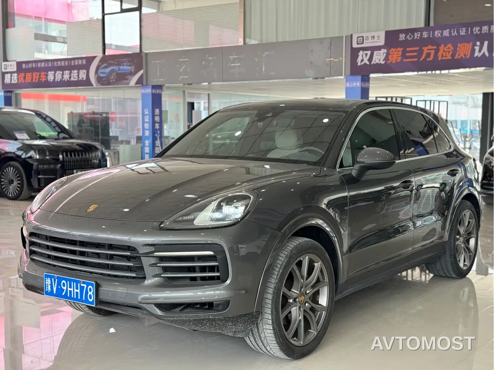 Porsche Cayenne 2022 Cayenne 3.0T Platinum Edition — фото 1