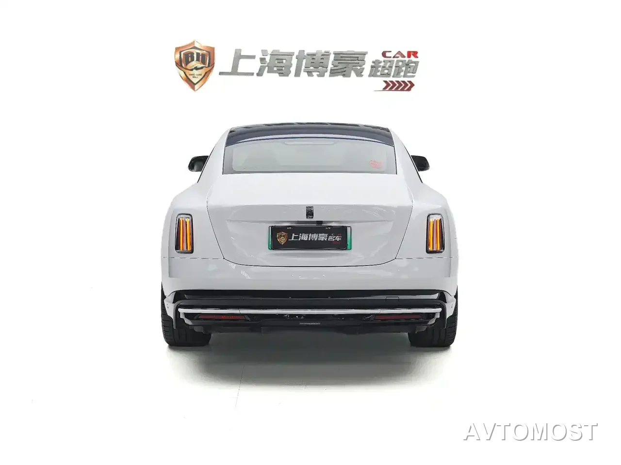 Rolls-Royce Spectre 2024 Standard Model — фото 7