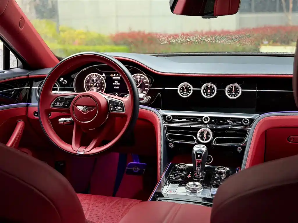 Bentley Flying Spur 2022 4.0T V8 Mulliner — фото 5