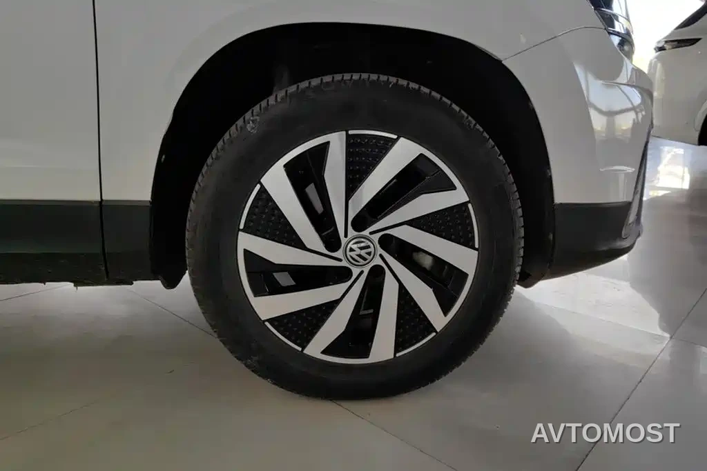 Volkswagen Tharu New Energy 2021 Panorama Premium Edition — фото 6