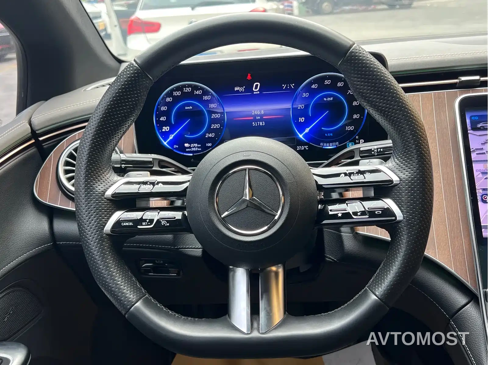 Mercedes-Benz EQE 2022 350 Pioneer Edition — фото 11
