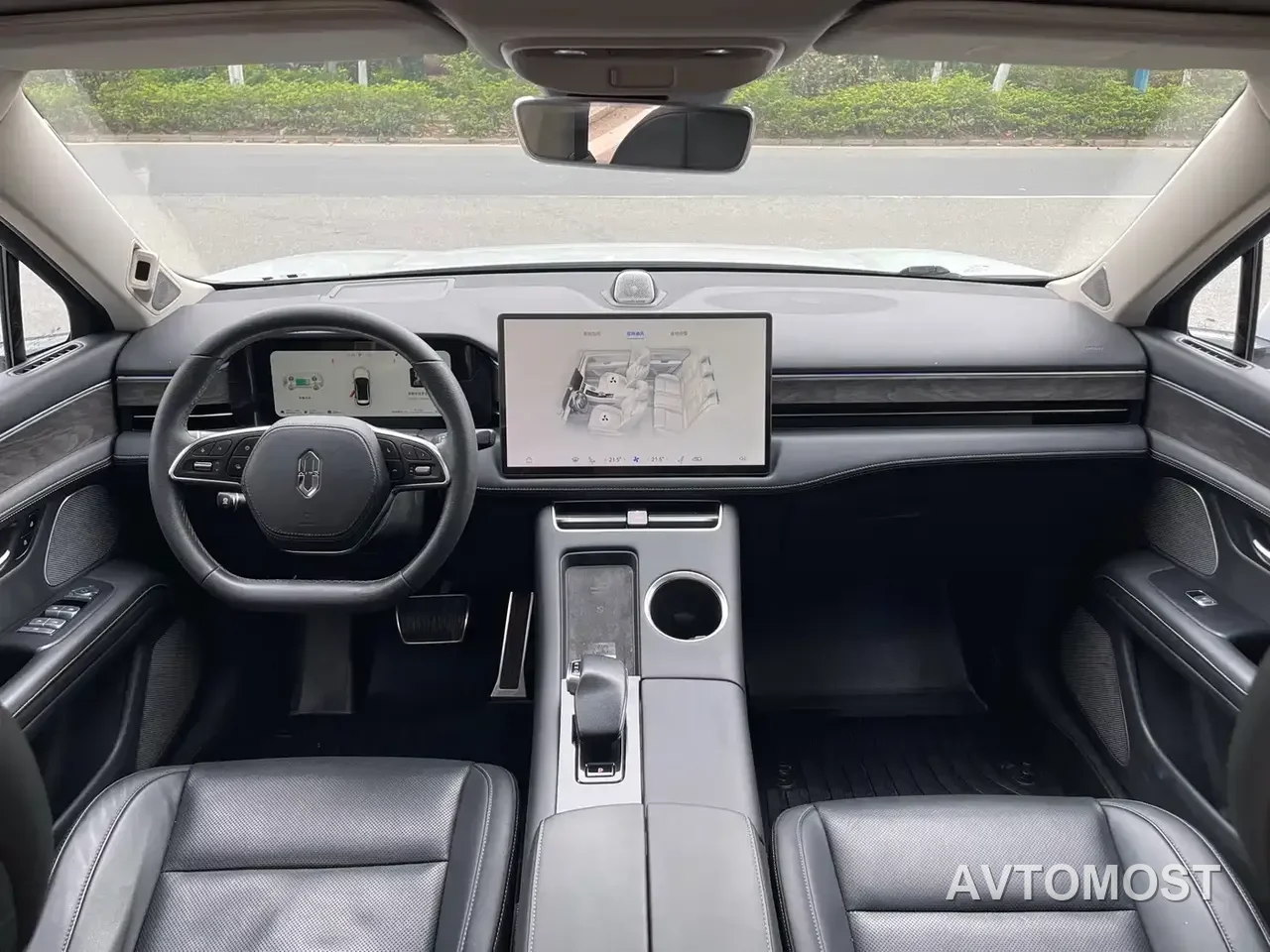 AITO M5 2022 Extended Range AWD Performance Edition — фото 3