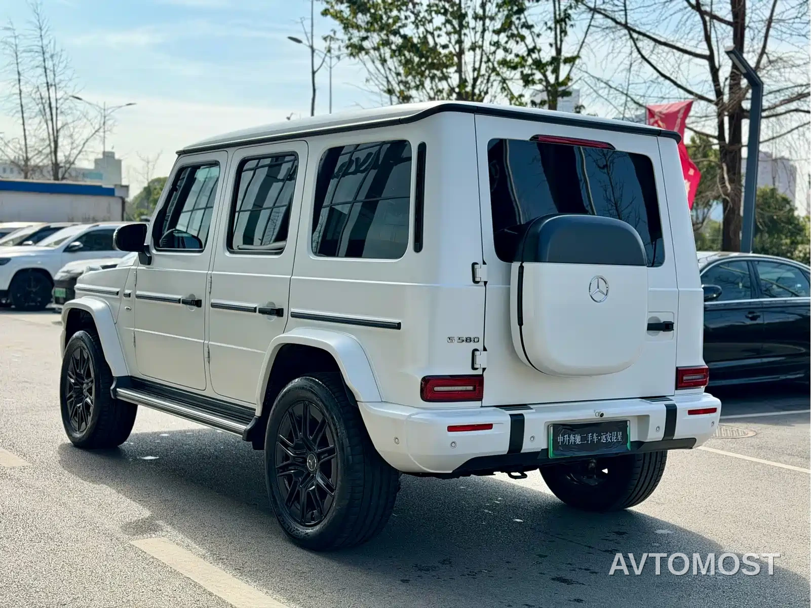 Mercedes-Benz G-Class New Energy 2025 G580 Launch Special Edition — фото 8