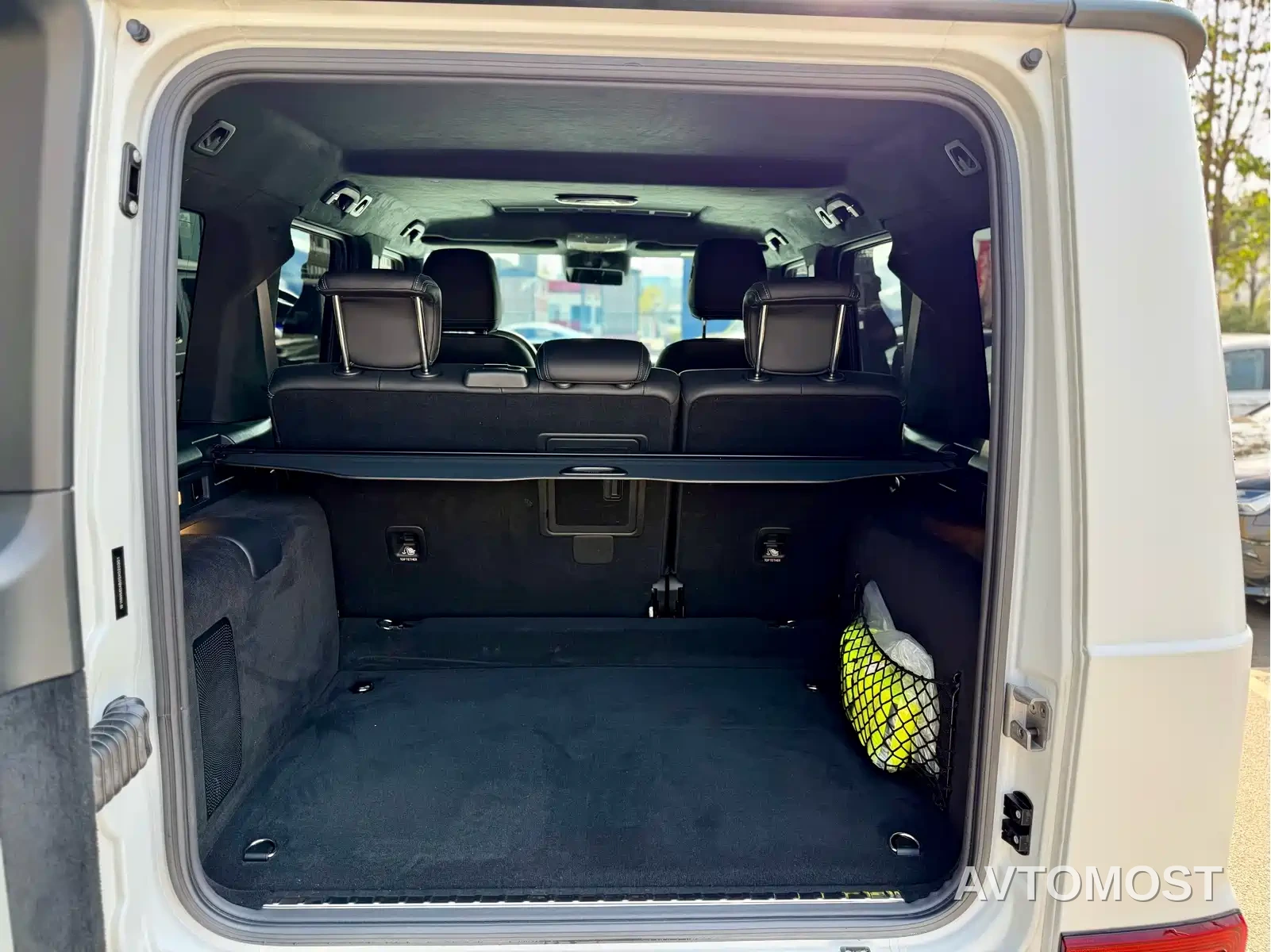 Mercedes-Benz G-Class New Energy 2025 G580 Launch Special Edition — фото 24