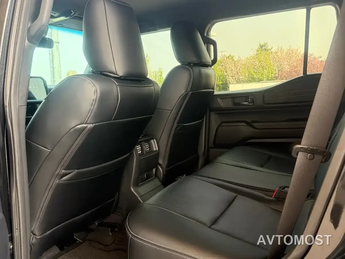 Toyota Prado 2025 2.4T Cross BX Edition 5-seater — фото 16