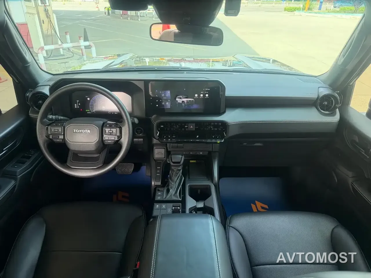 Toyota Prado 2025 2.4T Cross BX Edition 5-seater — фото 11