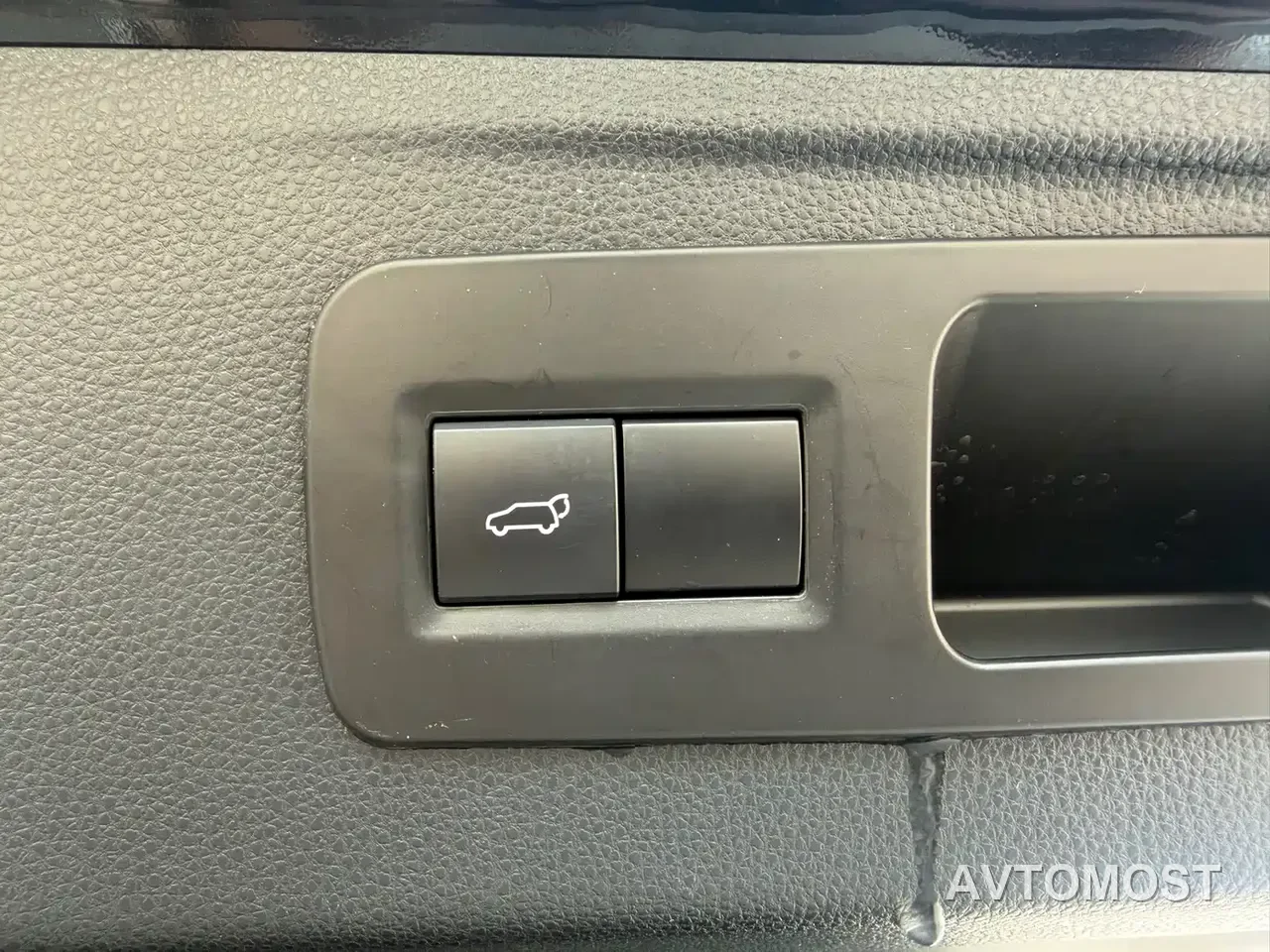 Toyota Prado 2025 2.4T Cross BX Edition 5-seater — фото 15