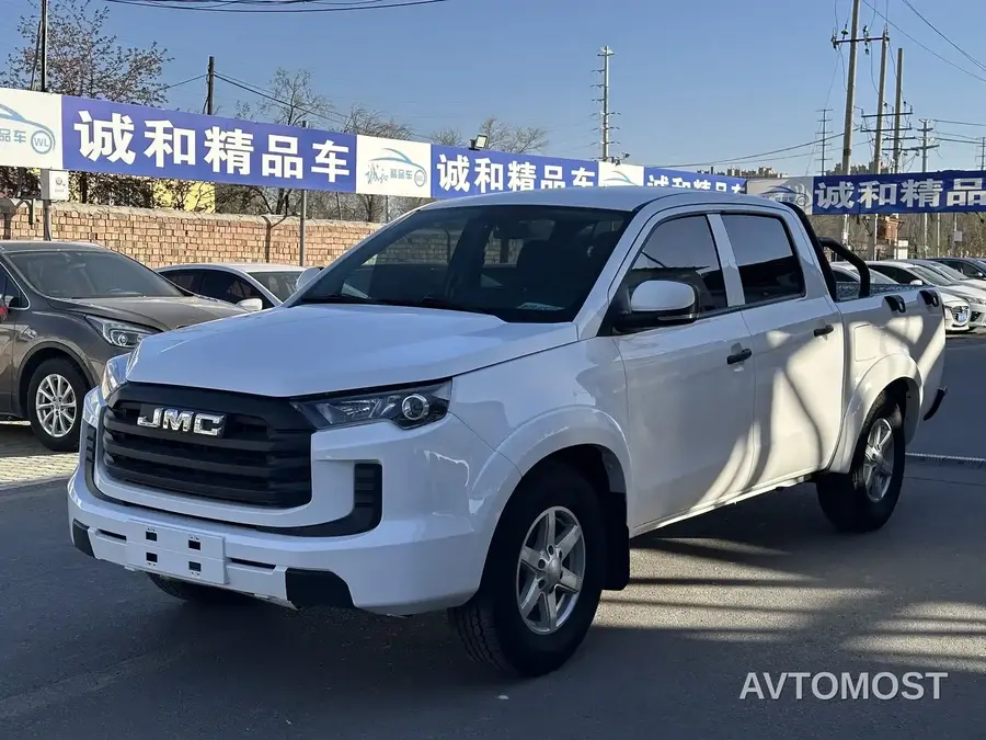 Jiangling Baodian 2023 2.5T Diesel 4WD Comfort Edition Standard Wheelbase JX4D25A6L