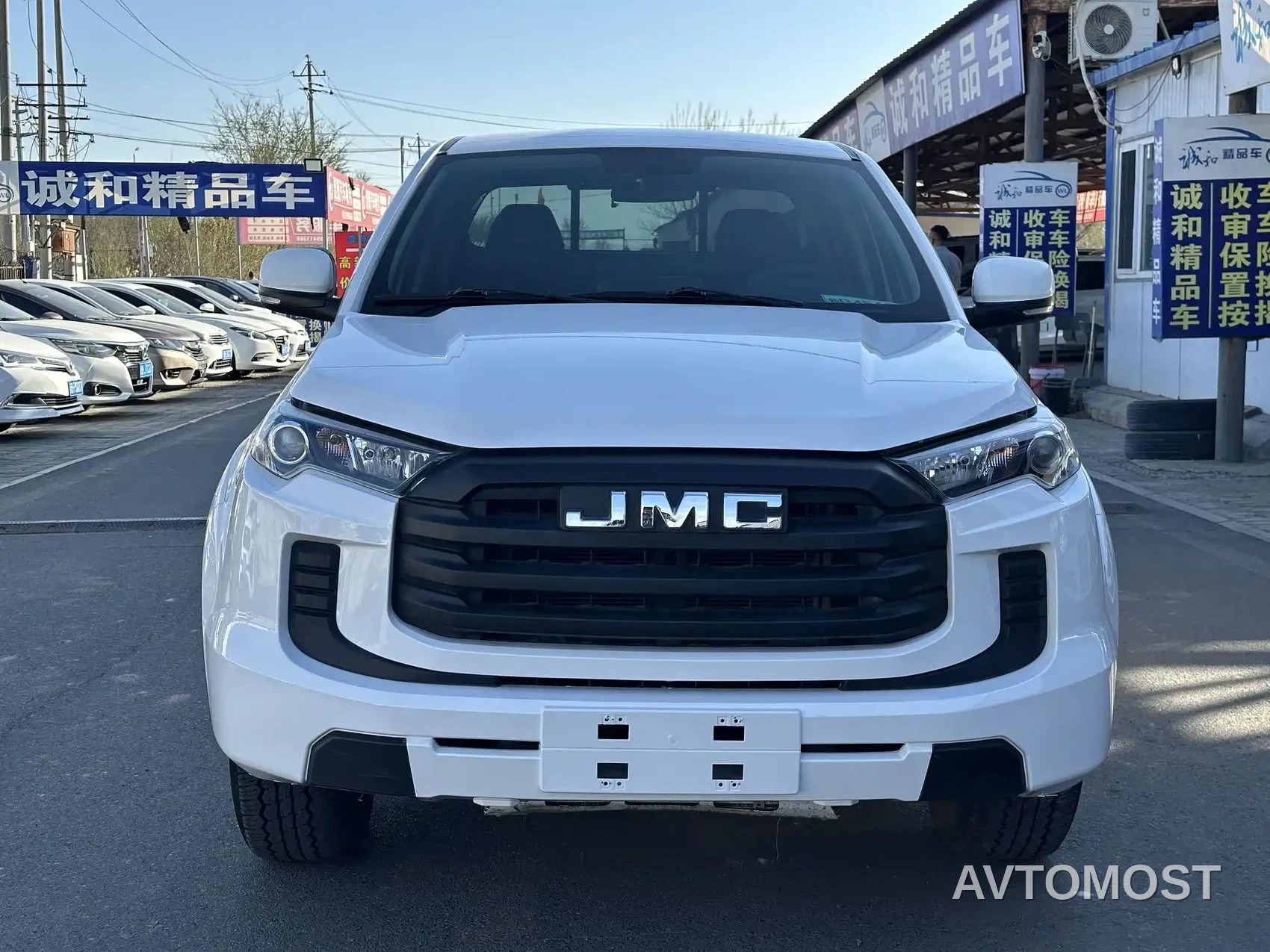 Jiangling Baodian 2023 2.5T Diesel 4WD Comfort Edition Standard Wheelbase JX4D25A6L — фото 2