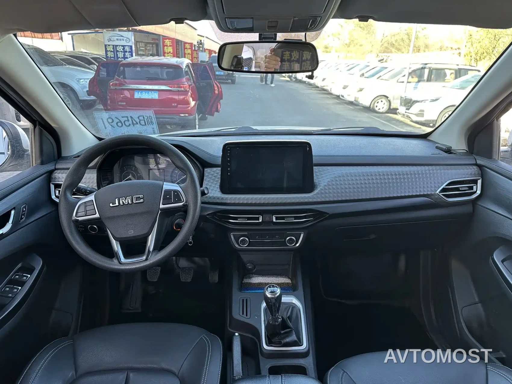 Jiangling Baodian 2023 2.5T Diesel 4WD Comfort Edition Standard Wheelbase JX4D25A6L — фото 4