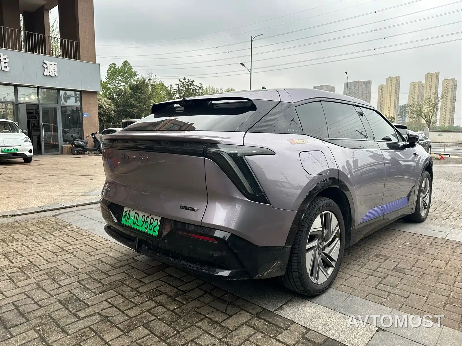 HiPhi Y 2023 560km Pioneer Edition — фото 7