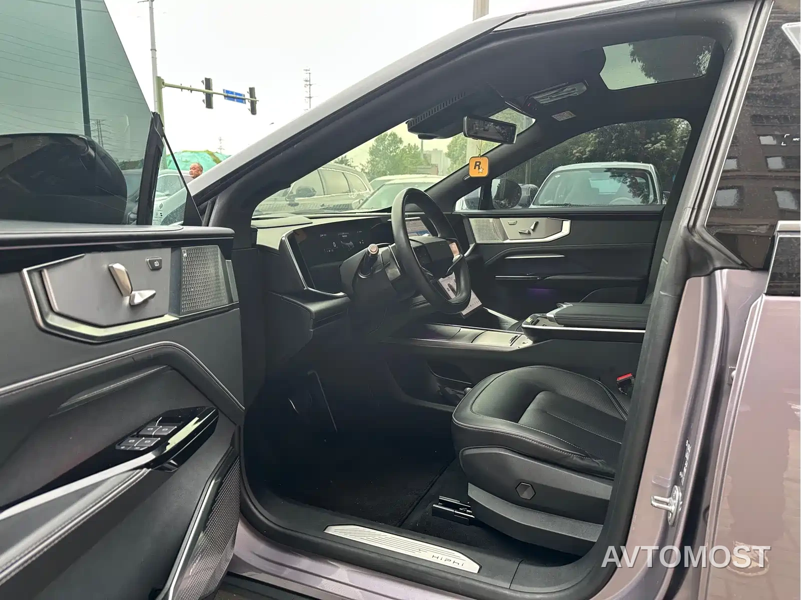 HiPhi Y 2023 560km Pioneer Edition — фото 9