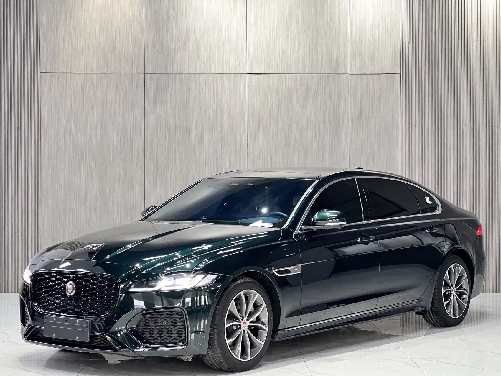 Jaguar XFL 2022 XFL 2.0T P250 2WD Elite Sport