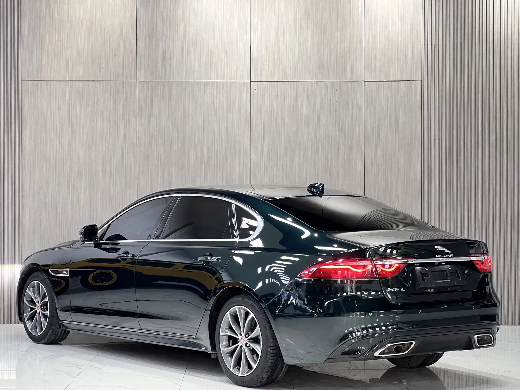 Jaguar XFL 2022 XFL 2.0T P250 2WD Elite Sport — фото 12