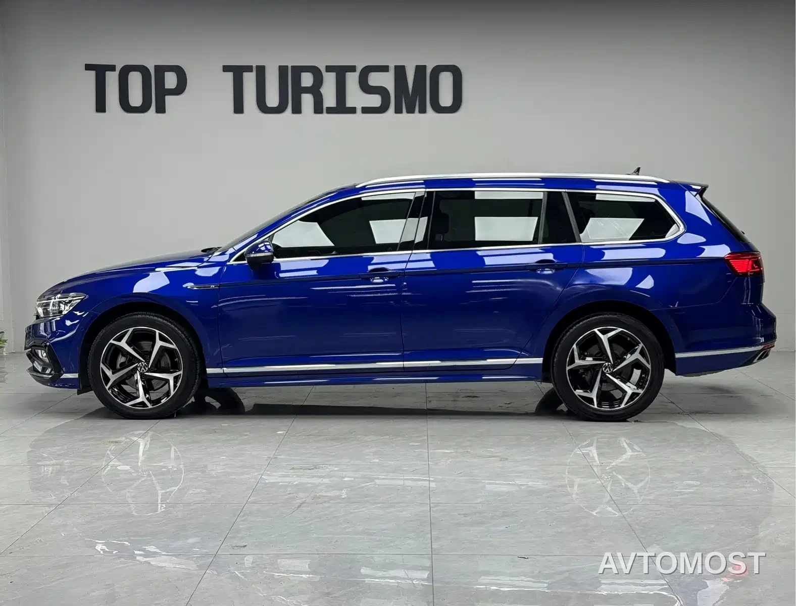 Volkswagen Weilan 2021 2.0T Touring — фото 2