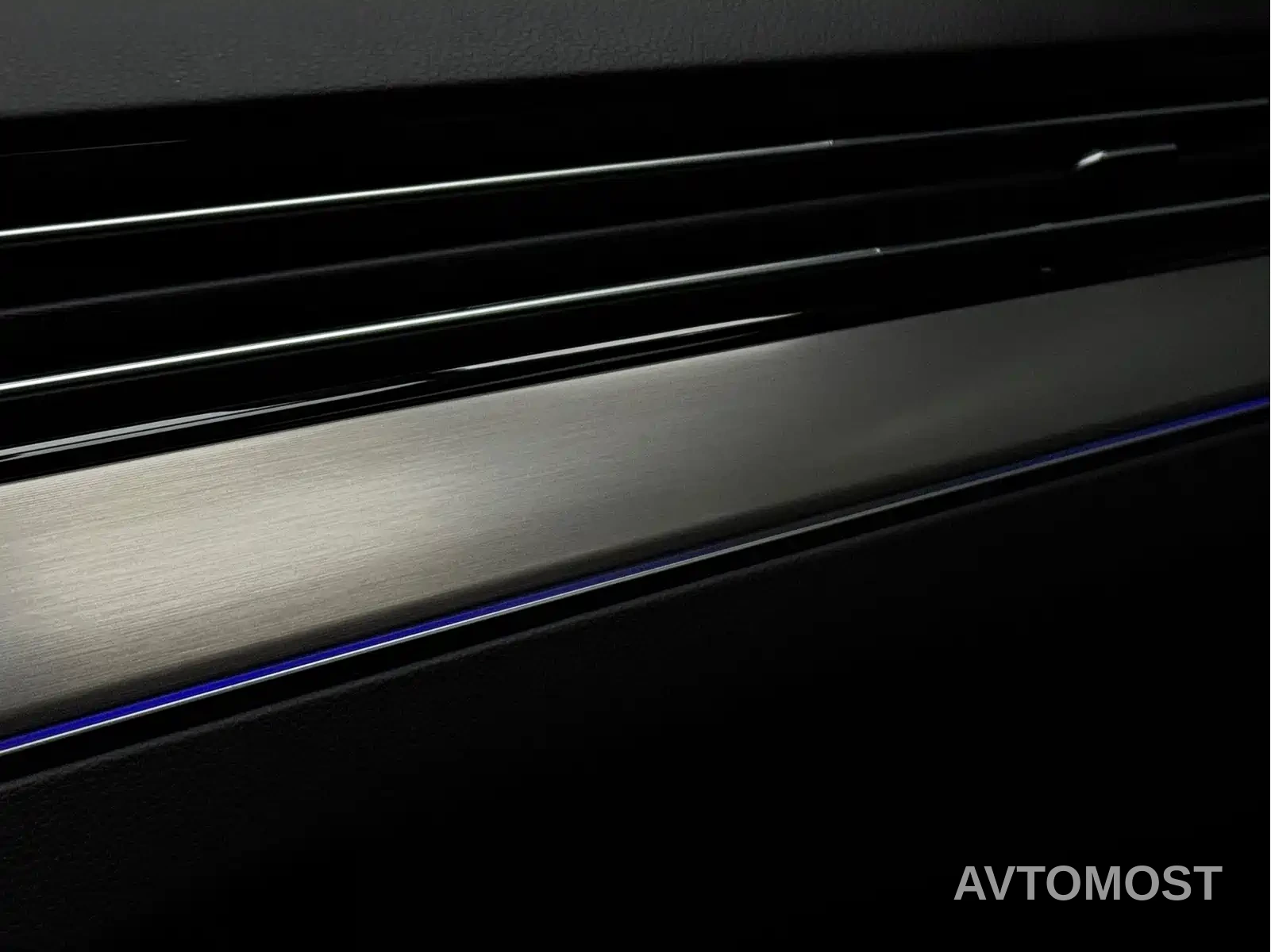 Volkswagen Weilan 2021 2.0T Touring — фото 16