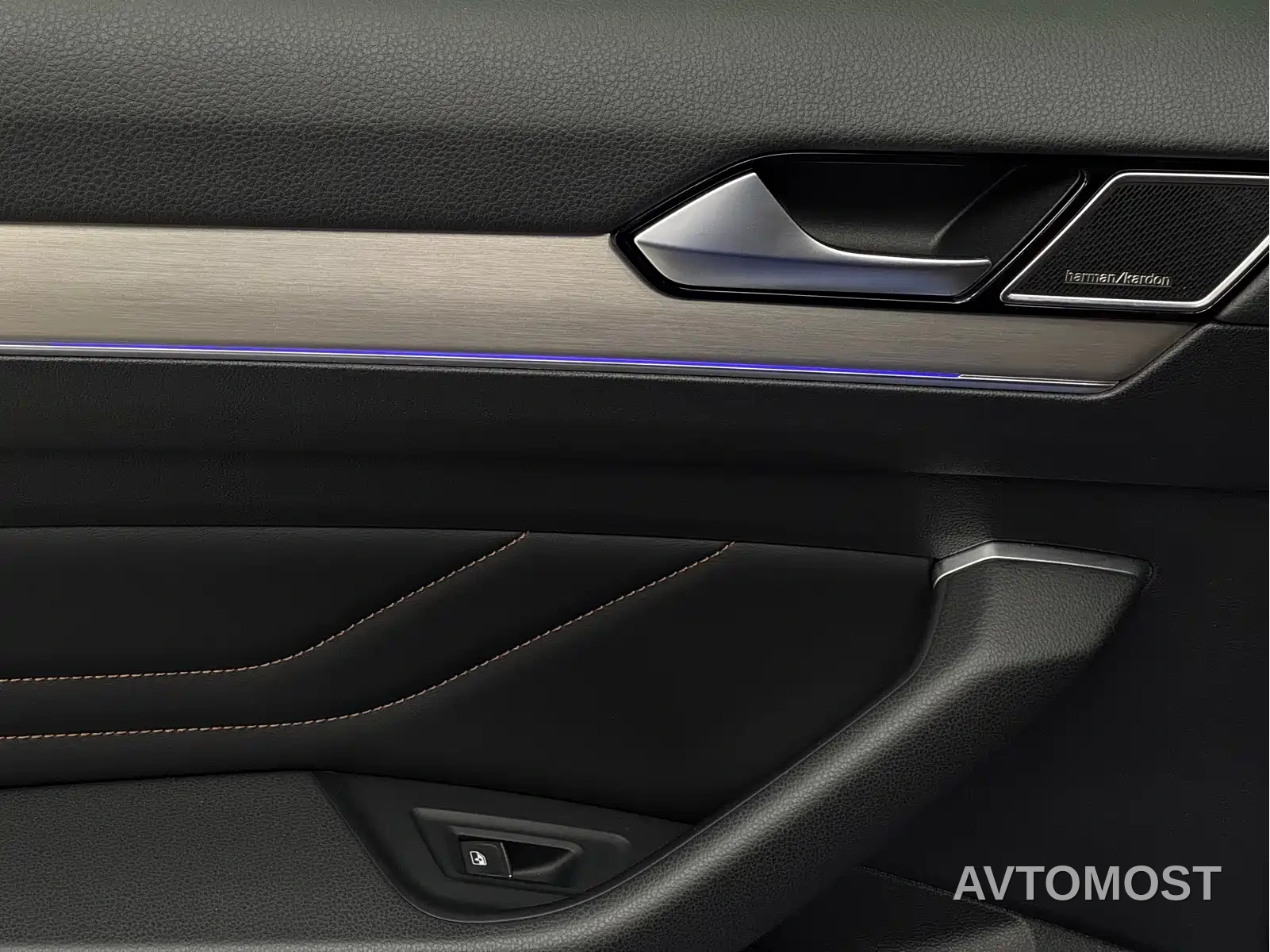 Volkswagen Weilan 2021 2.0T Touring — фото 26