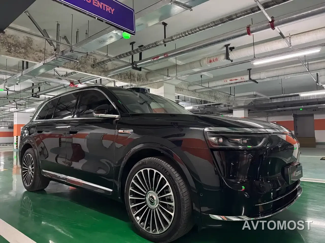 AITO M8 2025 Range Extender Max+ Edition 53.4kWh 5-seater — фото 2