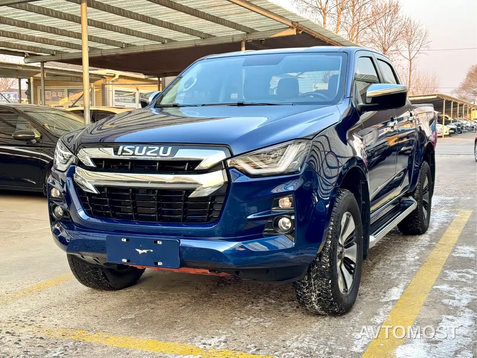 Isuzu D-MAX 2021 Model 1.9T Automatic 4WD Diesel Global Tough RZ4E — фото 1