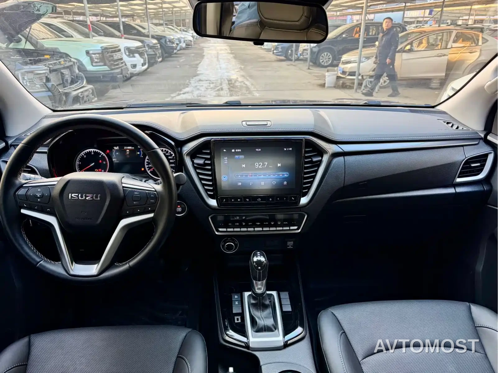 Isuzu D-MAX 2021 Model 1.9T Automatic 4WD Diesel Global Tough RZ4E — фото 11