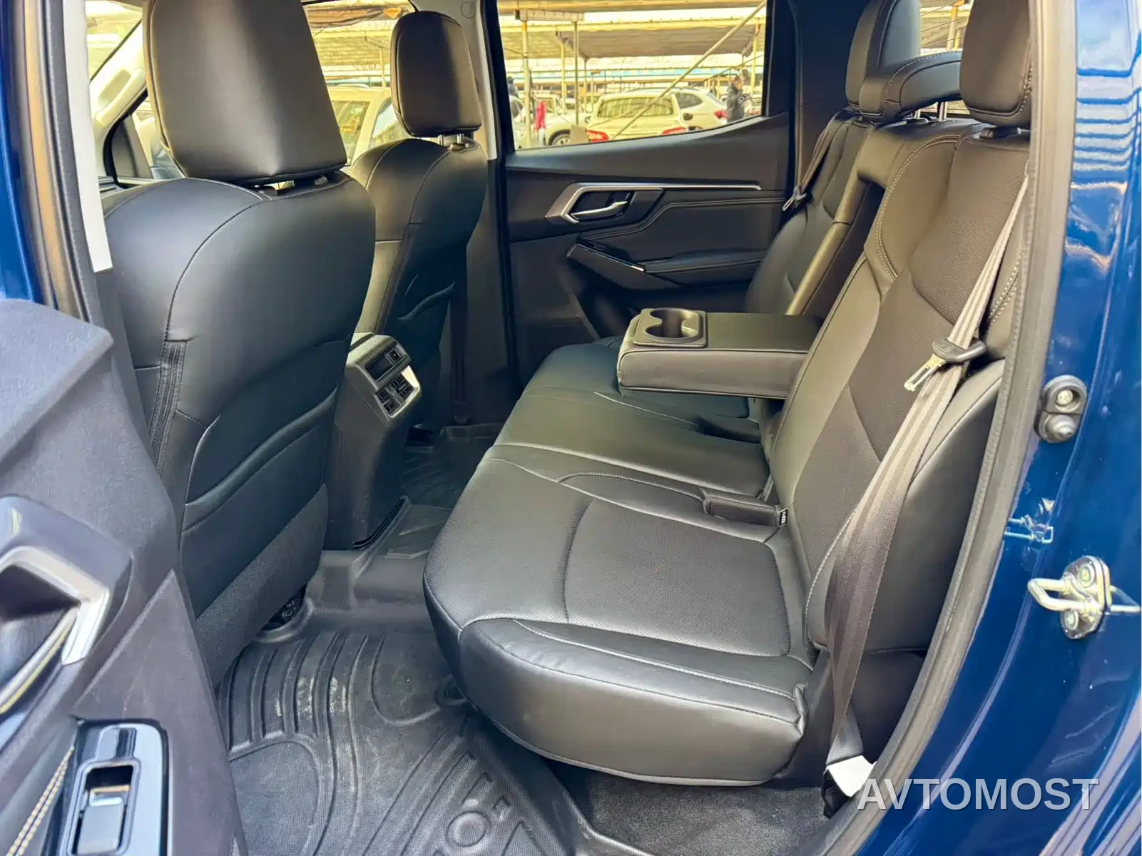 Isuzu D-MAX 2021 Model 1.9T Automatic 4WD Diesel Global Tough RZ4E — фото 17