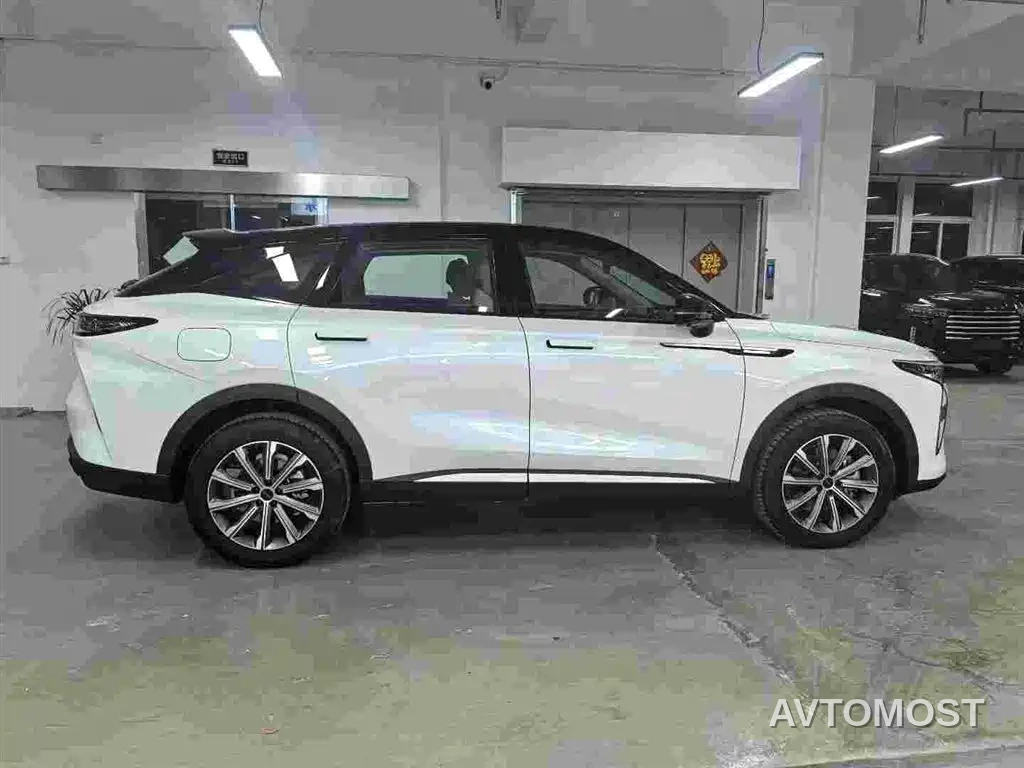Exeed Yaoguang C-DM 2026 Global Edition 120 Long Range 2WD — фото 4