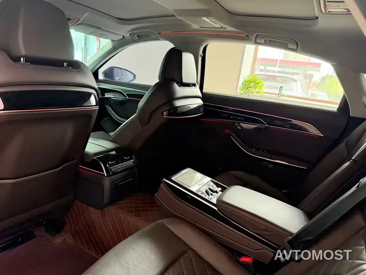 Audi A8 2021 A8L 55 TFSI quattro Luxury — фото 8