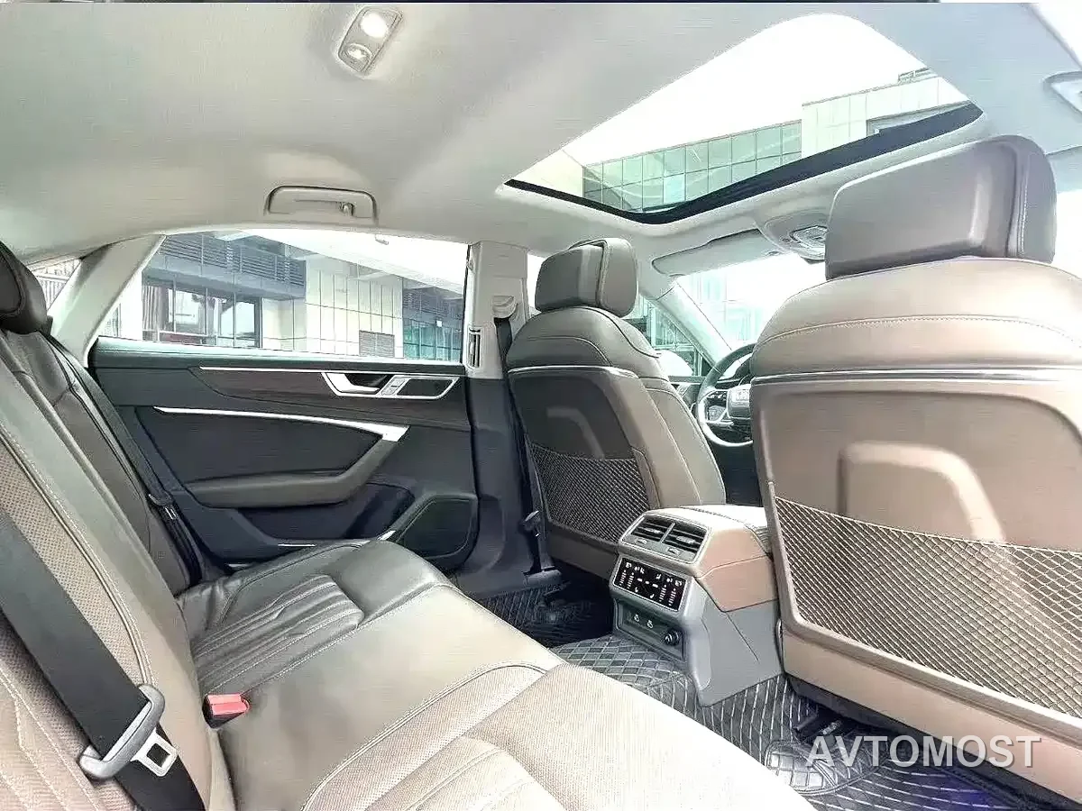 Audi A7L 2022 55 TFSI quattro S-line Horizon Edition Crystal Flow Package — фото 2