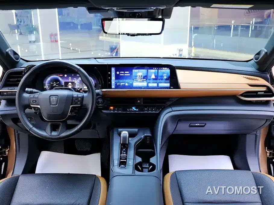 Toyota Crown SportCross 2023 2.4T SportCross HEV AWD Supreme Edition — фото 17
