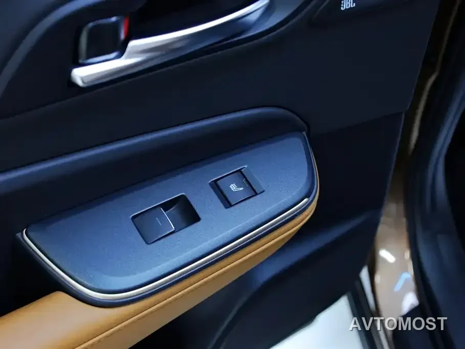 Toyota Crown SportCross 2023 2.4T SportCross HEV AWD Supreme Edition — фото 34