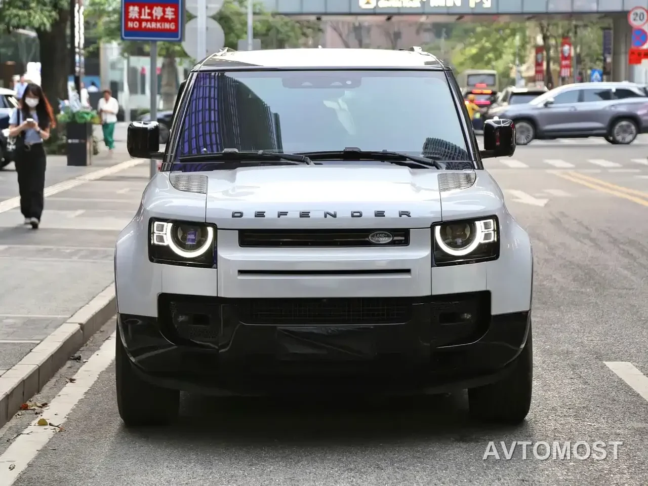 Land Rover Defender 2022 110 P400 X-DYNAMIC HSE — фото 5