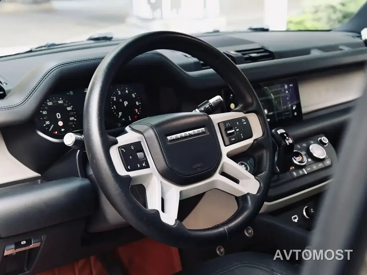 Land Rover Defender 2022 110 P400 X-DYNAMIC HSE — фото 8