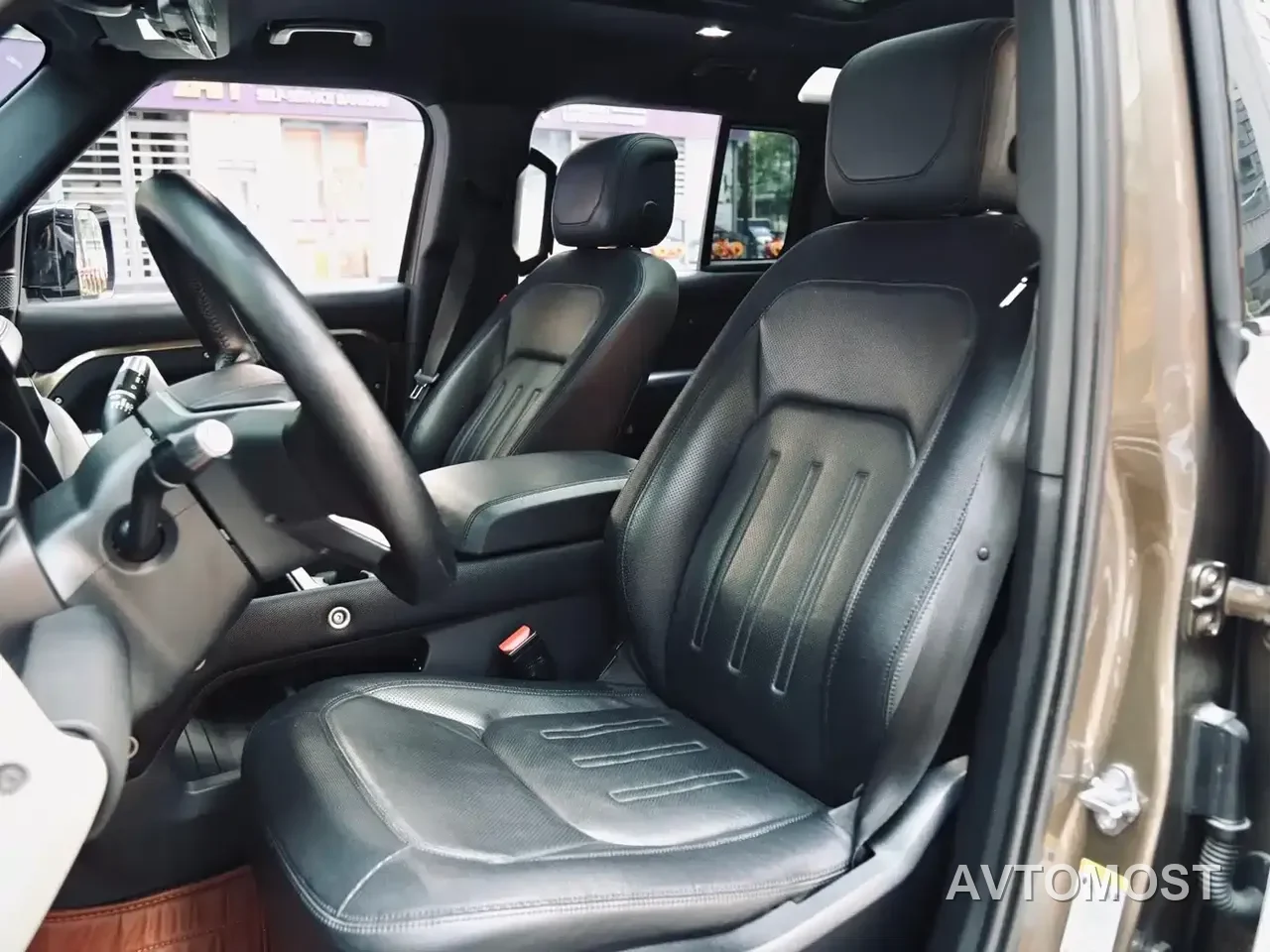 Land Rover Defender 2022 110 P400 X-DYNAMIC HSE — фото 9