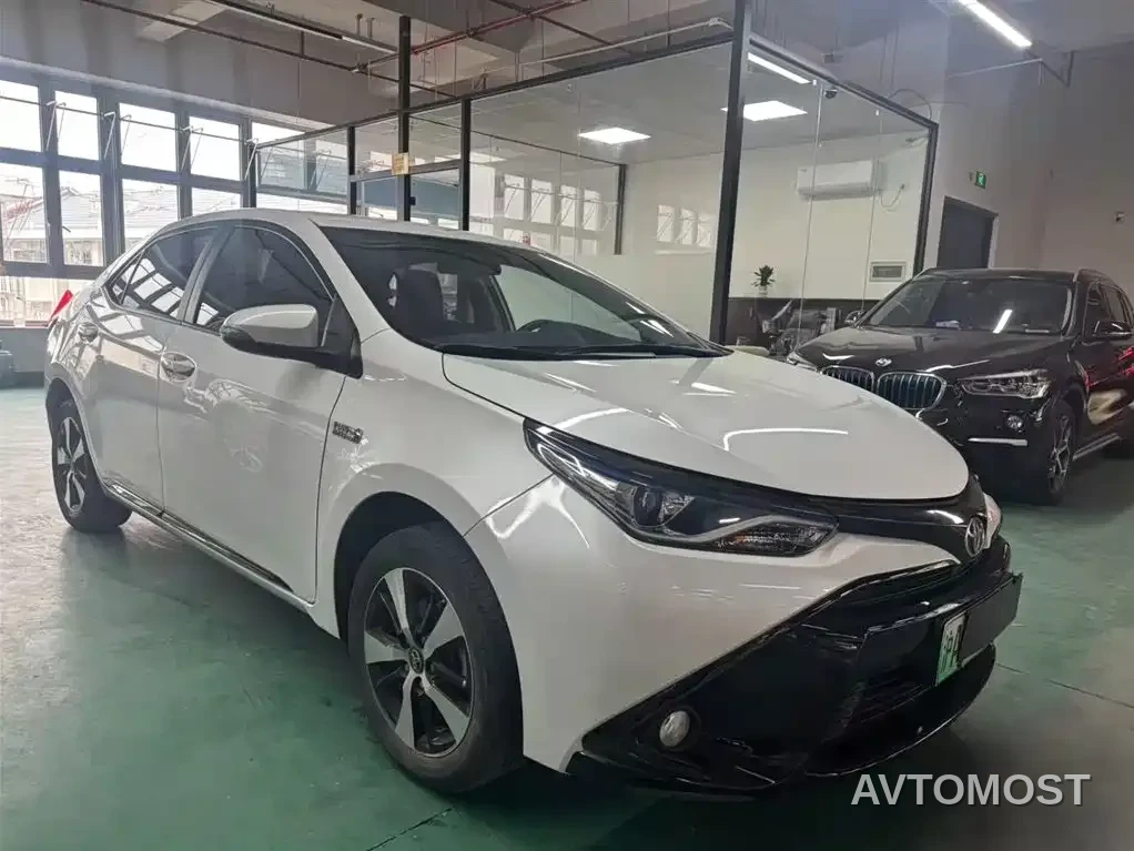 Toyota Levin Twin Engine E+ 2019 1.8PH GS E-CVT Elite Edition — фото 6