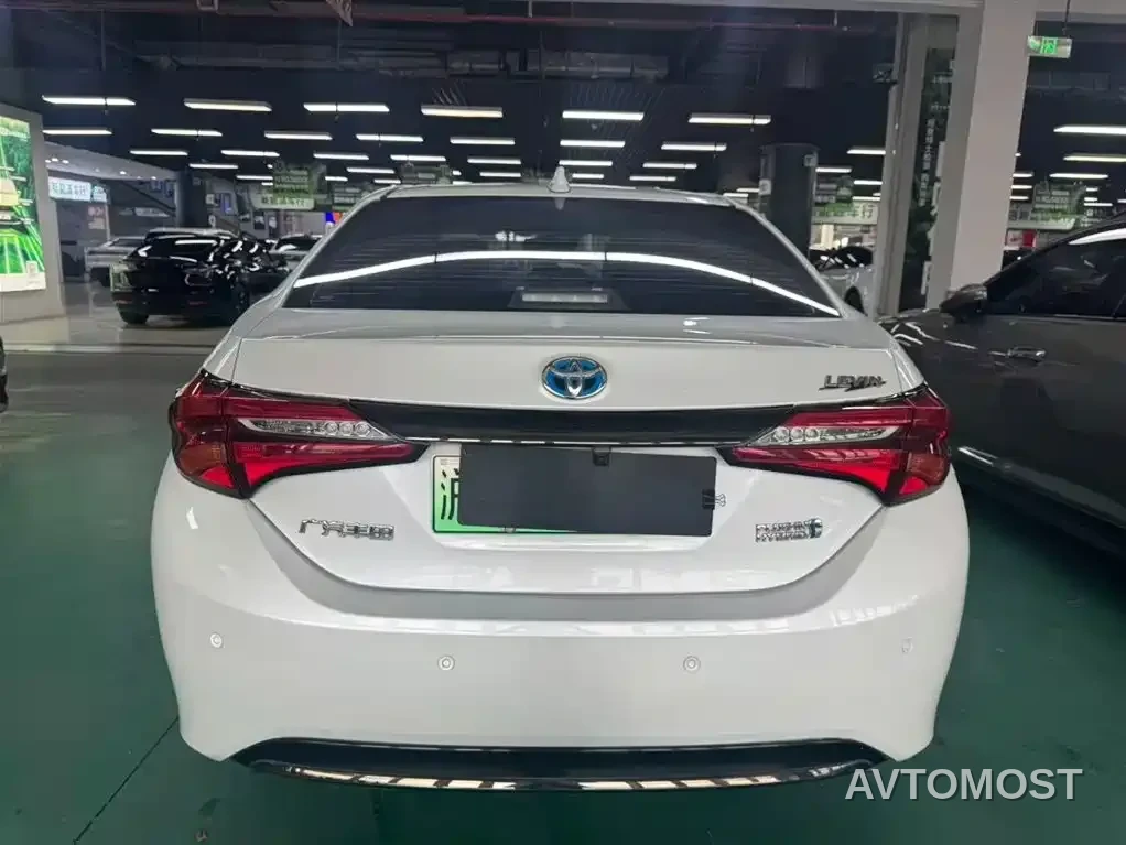 Toyota Levin Twin Engine E+ 2019 1.8PH GS E-CVT Elite Edition — фото 7