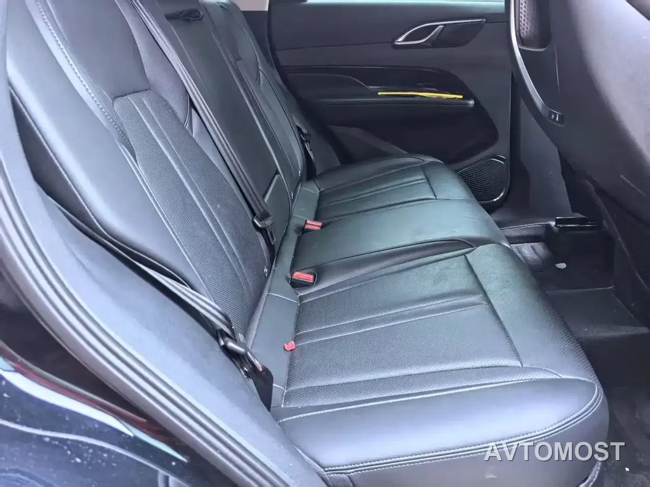 Hongqi HS3 PHEV 2025 PHEV 115km Power Edition — фото 9