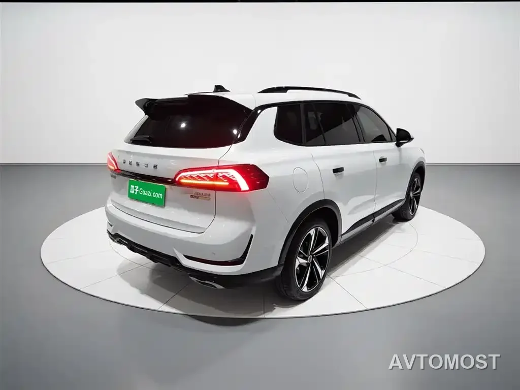 Roewe RX5 eMAX 2022 1.5T PHEV Fearless Premium Edition — фото 7