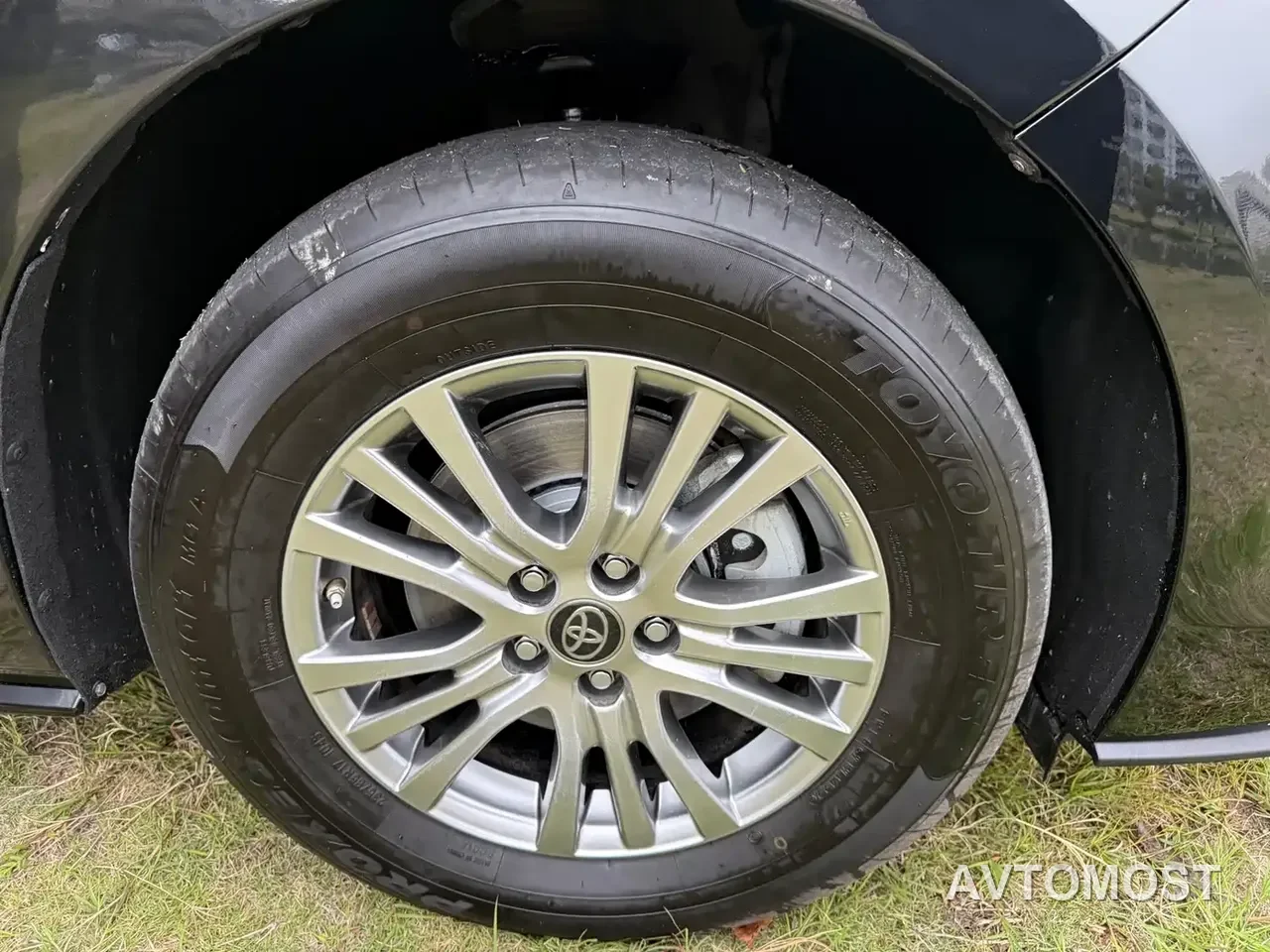 Toyota Sienna 2021 2.5L Hybrid Luxury Edition — фото 12