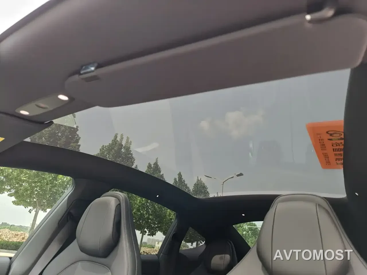 Tesla Model Y L 2025 Facelift Long Range AWD — фото 17