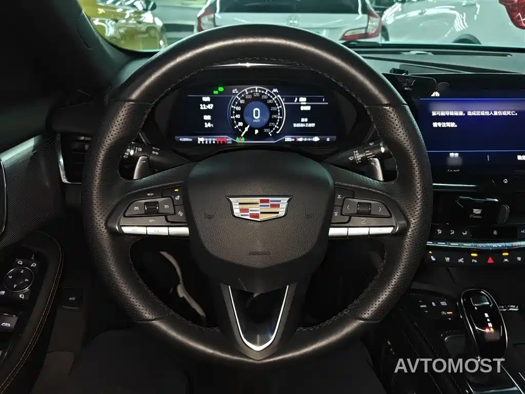 Cadillac CT5 2023 28T Platinum Style — фото 5