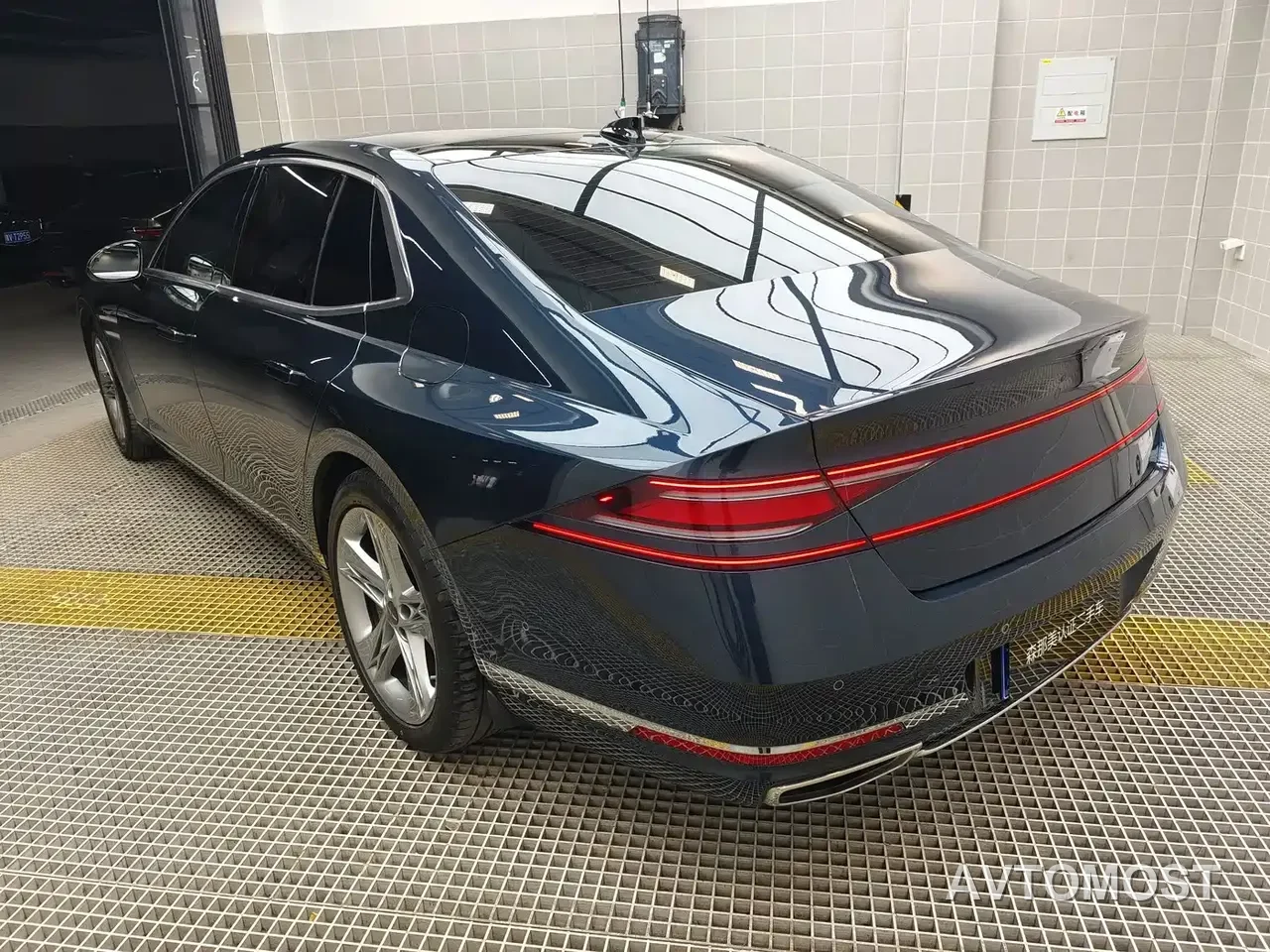 Genesis G90 2023 3.5T Flagship Version — фото 6
