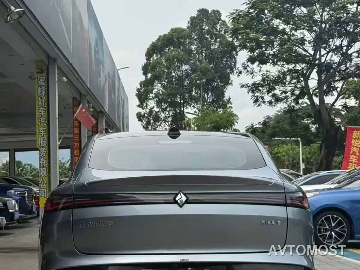 Baojun Enjoyment 2025 PHEV 140km Luxury Edition — фото 1