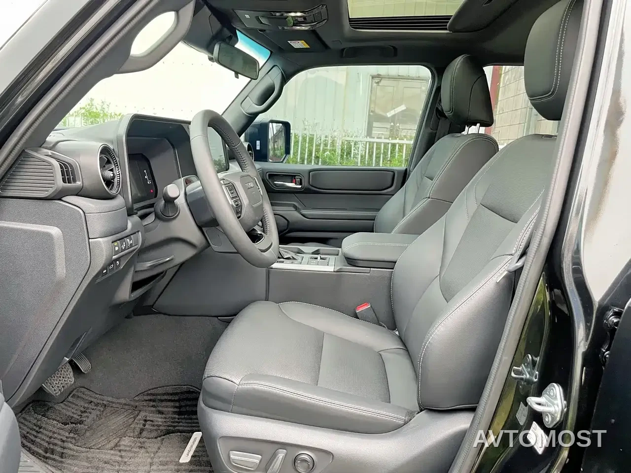 Toyota Prado 2024 2.4T All-Terrain TX Edition 5-Seater — фото 4