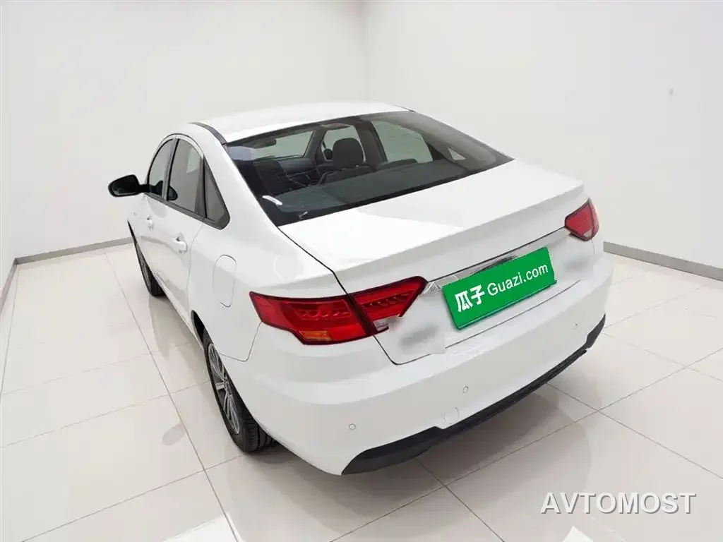 Geely Emgrand New Energy 2021 EV Pro Ride-hailing Edition — фото 5