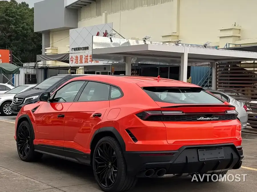 Lamborghini Urus SE 2025 4.0T Standard Edition