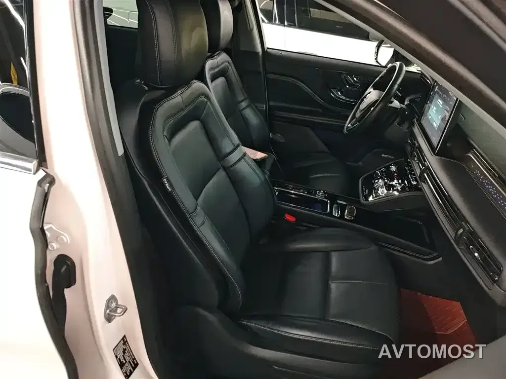 Lincoln Adventurer NEV 2021 PHEV AWD e-Elegance Edition — фото 19