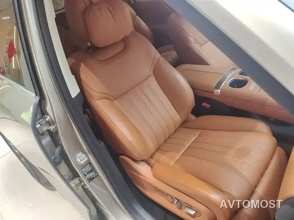 GAC Trumpchi Vision S9 2025 1.5T Hybrid Premium — фото 16