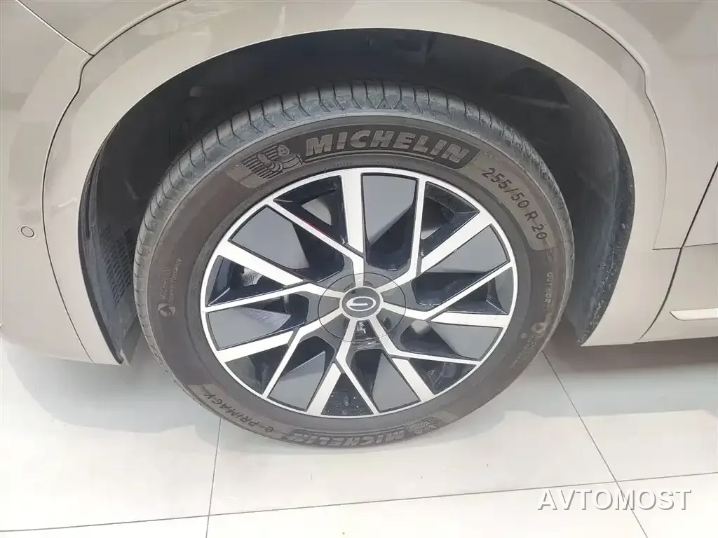 GAC Trumpchi Vision S9 2025 1.5T Hybrid Premium — фото 21