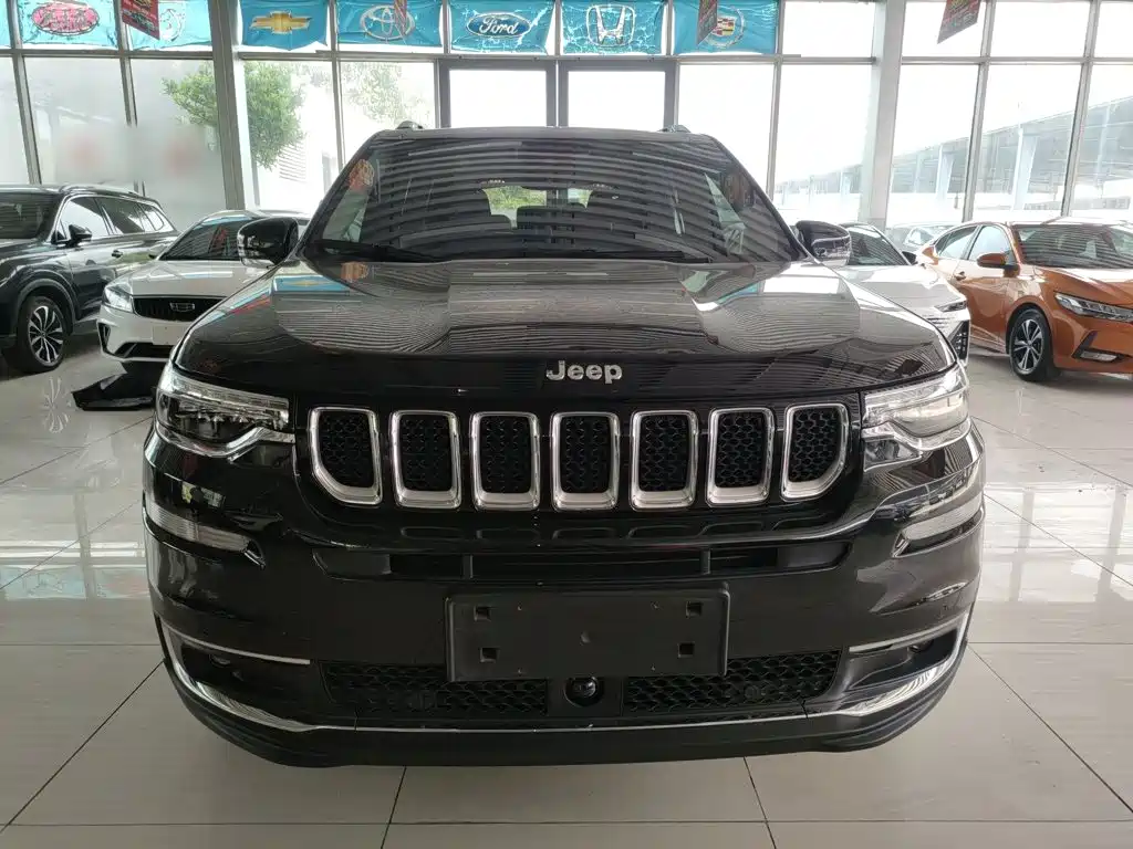 Jeep Grand Commander 2020 2.0T 4WD Elite Enhanced Edition — фото 3